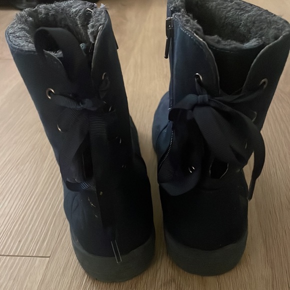 Ankle Boots - Picture 3 of 4